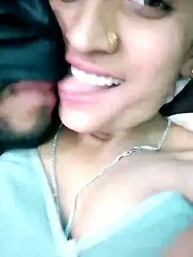 Pahadi couple online show from October 17, 2025, 4:38 am