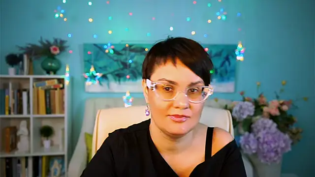 LauraDavidsons online show from March 2, 2026, 8:38 pm