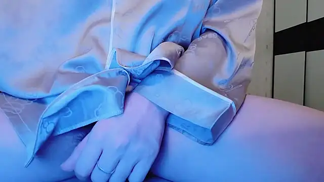 Snapshot of Dancer03 chatting on September 17, 2025, 1:46 pm Dancer03 online show from September 17, 2025, 1:46 pm