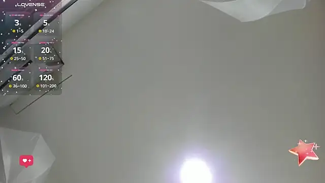 Snapshot of Emilywillis8 chatting on September 24, 2025, 12:55 pm Emilywillis8 online show from September 24, 2025, 12:55 pm