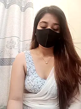 Snapshot of midnightmuse-03 chatting on October 26, 2025, 7:14 pm midnightmuse-03 online show from October 26, 2025, 7:14 pm