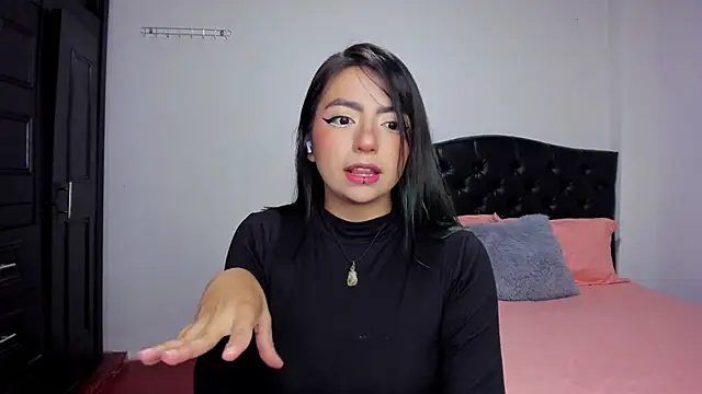 Snapshot of sammy_bunny1 chatting on October 19, 2025, 1:19 am sammy bunny1 online show from October 19, 2025, 1:19 am