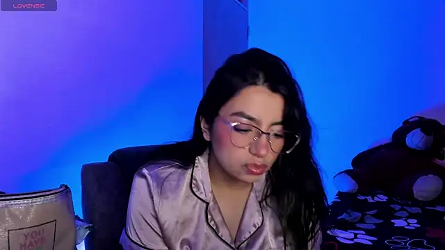 Snapshot of sammy_bunny1 chatting on April 16, 2026, 4:35 am sammy bunny1 online show from April 16, 2026, 4:35 am