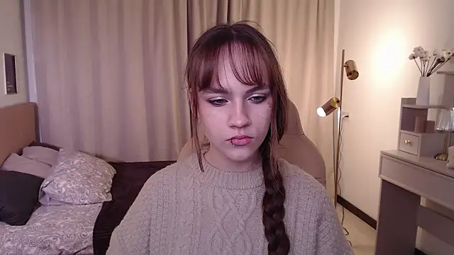 Jamie Chung online show from November 26, 2025, 1:05 am