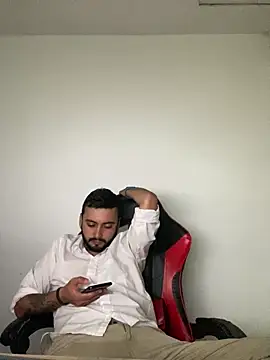 Snapshot of cristopher_wallacee chatting on November 11, 2025, 11:20 pm cristopher wallacee online show from November 11, 2025, 11:20 pm