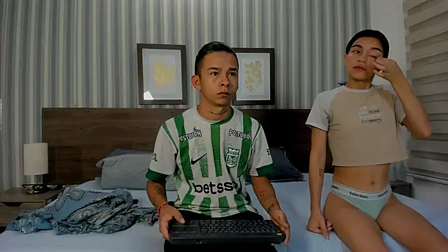 Snapshot of blinkiii_ chatting on January 17, 2026, 3:37 pm blinkiii online show from January 17, 2026, 3:37 pm