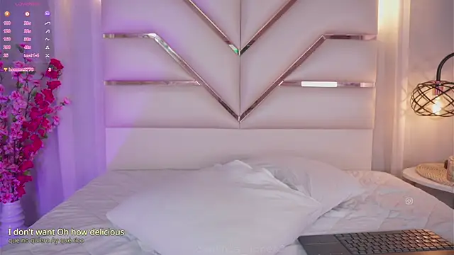 cinthia jones2 online show from February 14, 2026, 4:34 am