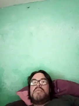 Frnlove521 online show from November 7, 2025, 8:13 pm