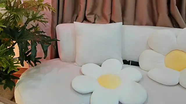 Snapshot of Mian_Miann chatting on November 20, 2025, 6:36 am Mian Miann online show from November 20, 2025, 6:36 am