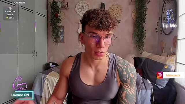 estebandi do online show from February 4, 2026, 8:26 pm