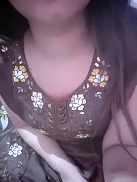 Snapshot of Dimple_sexxy chatting on November 9, 2025, 7:18 pm Dimple sexxy online show from November 9, 2025, 7:18 pm