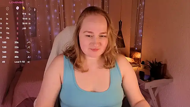 Snapshot of Kitty_Rest_ chatting on April 19, 2026, 6:10 pm Kitty Rest online show from April 19, 2026, 6:10 pm