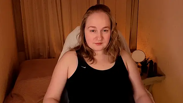 Snapshot of Kitty_Rest_ chatting on May 2, 2026, 2:22 pm Kitty Rest online show from May 2, 2026, 2:22 pm