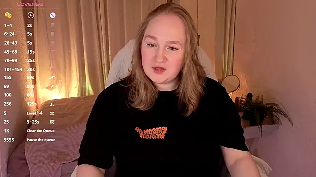 Snapshot of Kitty_Rest_ chatting on May 28, 2026, 2:45 pm Kitty Rest online show from May 28, 2026, 2:45 pm