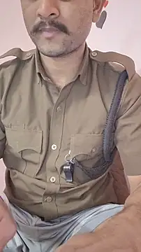 Snapshot of Frvgggghh chatting on January 9, 2026, 9:49 am Frvgggghh online show from January 9, 2026, 9:49 am