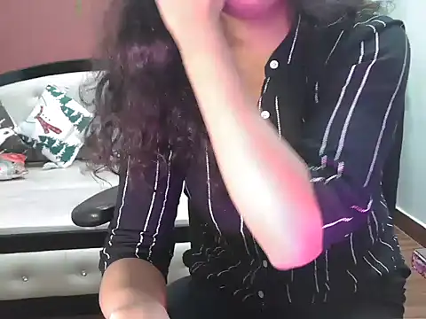 shaalu sharma online show from January 9, 2026, 7:26 am