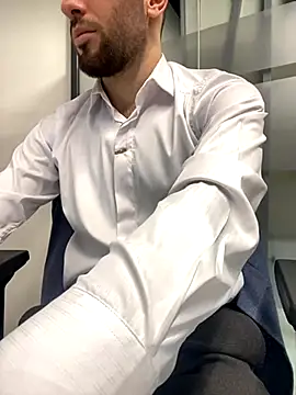 Snapshot of speddy34 chatting on November 5, 2025, 6:49 am speddy34 online show from November 5, 2025, 6:49 am