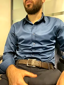 Snapshot of speddy34 chatting on October 21, 2025, 9:19 am speddy34 online show from October 21, 2025, 9:19 am