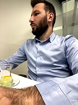 speddy34 online show from December 1, 2025, 6:58 am