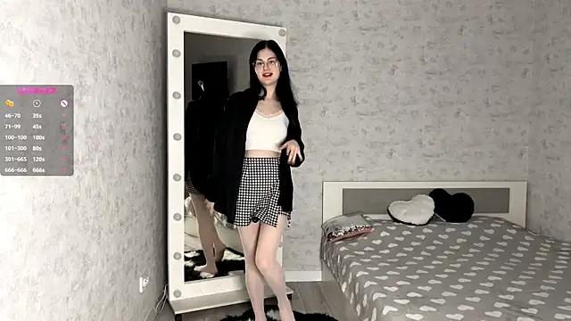 FakeLamb online show from November 21, 2025, 9:03 pm