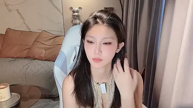 Lixinel-520 online show from November 4, 2025, 2:04 am