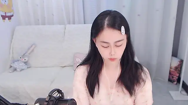 Snapshot of BOBO-jiang chatting on September 29, 2025, 12:55 pm BOBO-jiang online show from September 29, 2025, 12:55 pm