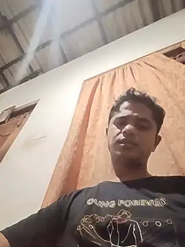 Snapshot of lahiruwi chatting on July 25, 2026, 5:41 pm lahiruwi online show from July 25, 2026, 5:41 pm