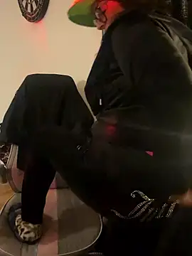 IrishmilfAnna online show from January 10, 2026, 5:52 pm