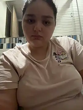 Snapshot of PortuPAWG chatting on July 1, 2026, 11:27 pm PortuPAWG online show from July 1, 2026, 11:27 pm