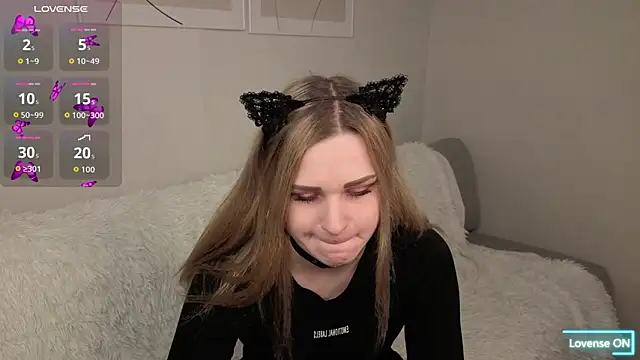 HelenMartines online show from March 20, 2026, 11:44 am