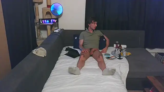 cum2camboys online show from April 11, 2026, 6:22 pm