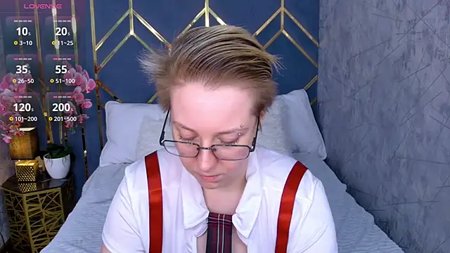 Snapshot of AlexandraGreen chatting on February 28, 2026, 9:03 pm AlexandraGreen online show from February 28, 2026, 9:03 pm