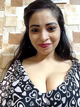Snapshot of QUEEN-ADITI chatting on September 15, 2025, 1:44 pm QUEEN-ADITI online show from September 15, 2025, 1:44 pm