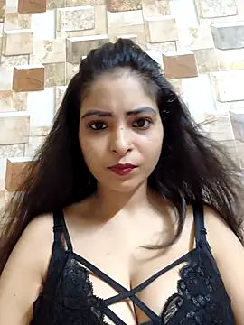 Snapshot of QUEEN-ADITI chatting on September 30, 2025, 2:01 pm QUEEN-ADITI online show from September 30, 2025, 2:01 pm