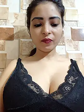Snapshot of QUEEN-ADITI chatting on September 16, 2025, 2:18 pm QUEEN-ADITI online show from September 16, 2025, 2:18 pm