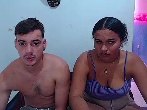 Snapshot of Yisela_scott chatting on September 8, 2025, 2:38 pm Yisela scott online show from September 8, 2025, 2:38 pm