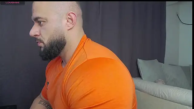 Snapshot of RickyMiami1 chatting on November 27, 2025, 6:41 pm RickyMiami1 online show from November 27, 2025, 6:41 pm