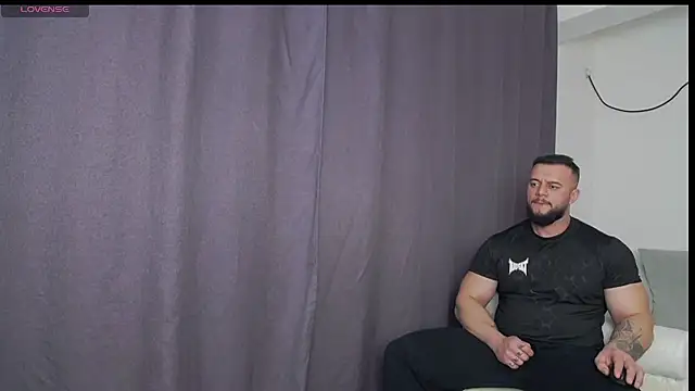 Snapshot of RickyMiami1 chatting on March 15, 2026, 7:10 pm RickyMiami1 online show from March 15, 2026, 7:10 pm