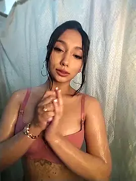 Snapshot of Ella_rr chatting on September 10, 2025, 3:27 am Ella rr online show from September 10, 2025, 3:27 am