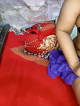 Snapshot of Tanisha-Chy chatting on September 9, 2025, 5:33 pm Tanisha-Chy online show from September 9, 2025, 5:33 pm