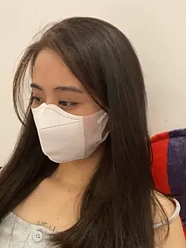 Mochi21 online show from October 17, 2025, 4:49 am