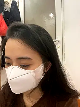 Mochi21 online show from September 22, 2025, 4:07 am