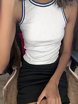 Snapshot of _Sanam_ chatting on September 14, 2025, 2:01 am Sanam online show from September 14, 2025, 2:01 am
