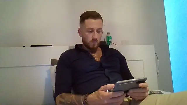Snapshot of Keviios chatting on September 9, 2025, 2:48 pm Keviios online show from September 9, 2025, 2:48 pm