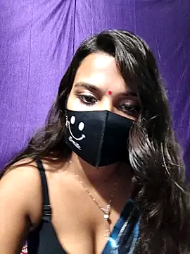 Snapshot of cutie_pei002 chatting on November 18, 2025, 12:15 am cutie pei002 online show from November 18, 2025, 12:15 am