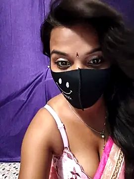 Snapshot of cutie_pei002 chatting on October 27, 2025, 5:25 pm cutie pei002 online show from October 27, 2025, 5:25 pm