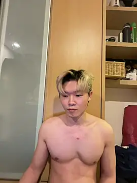 zachlee 69 online show from May 24, 2026, 9:26 pm