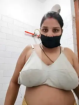 Snapshot of Sexybhabhi6 chatting on October 9, 2025, 3:29 am Sexybhabhi6 online show from October 9, 2025, 3:29 am