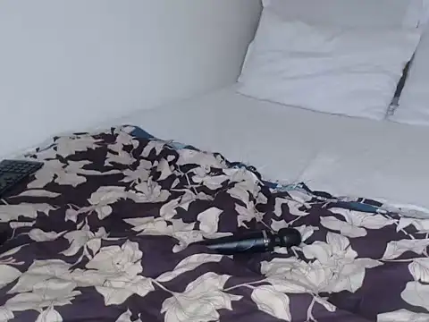 Bella 2025 online show from April 5, 2026, 7:48 am