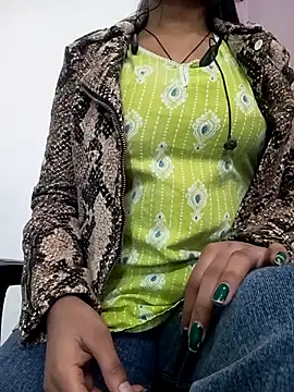 Snapshot of Rekha_89 chatting on December 5, 2025, 3:05 am Rekha 89 online show from December 5, 2025, 3:05 am